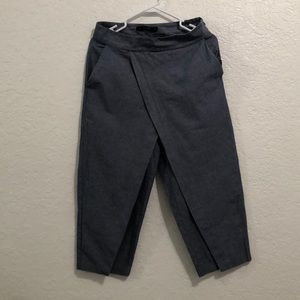 Zara Basic Small “Jean” Capri